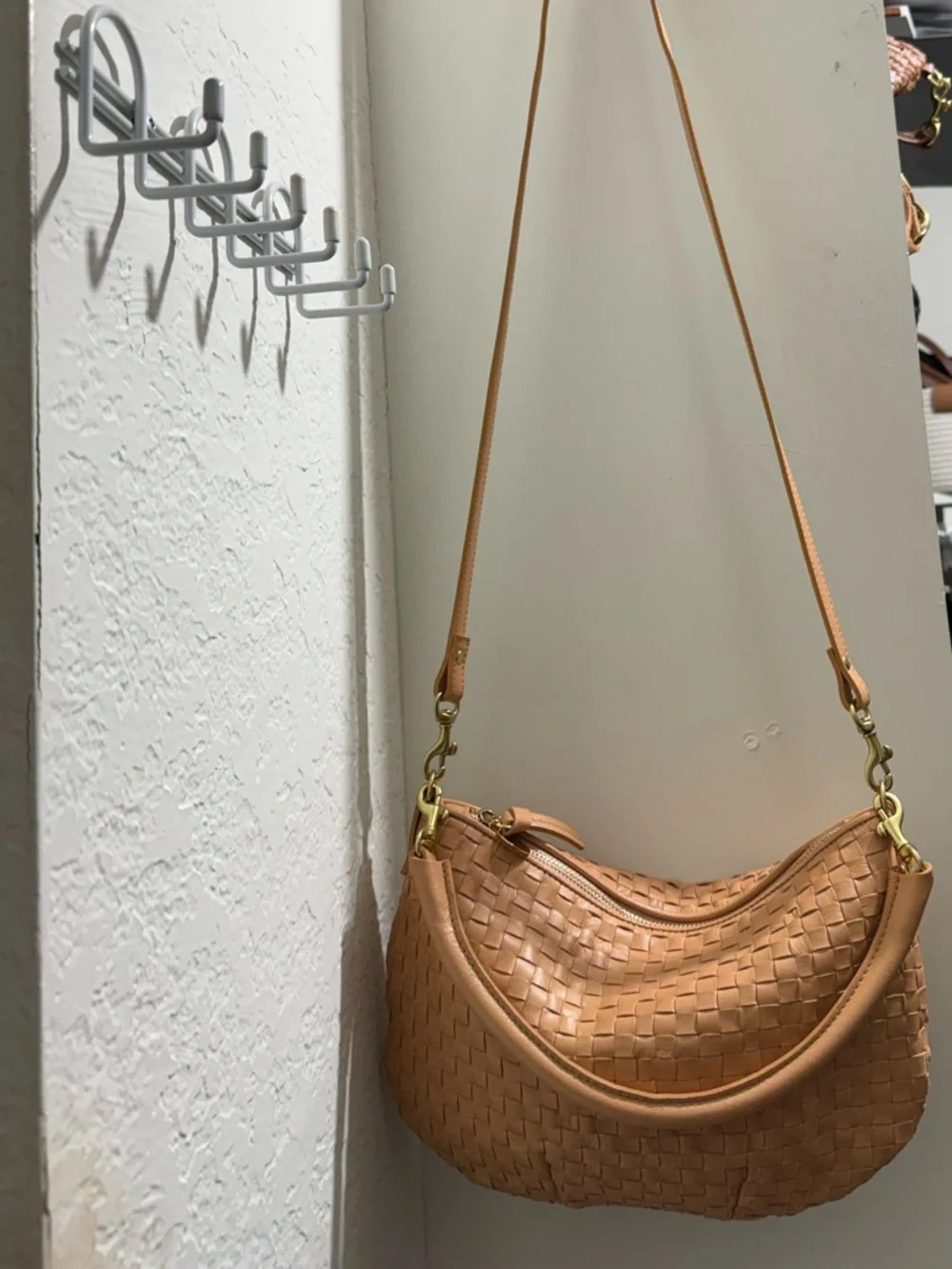 Clare V Petit Moyen Camel Leather Bag - Picture 7 of 10